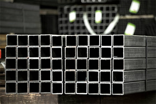 乡城<font style='color:red'>Q355B无缝方管</font>促销价格